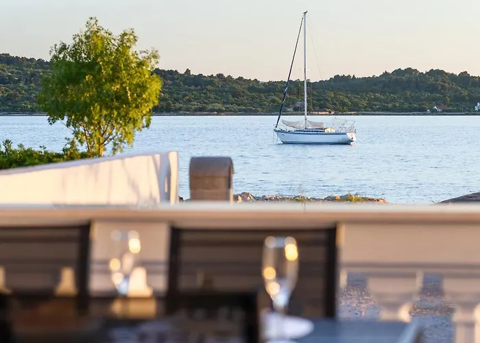 דירה At Grandpa's *