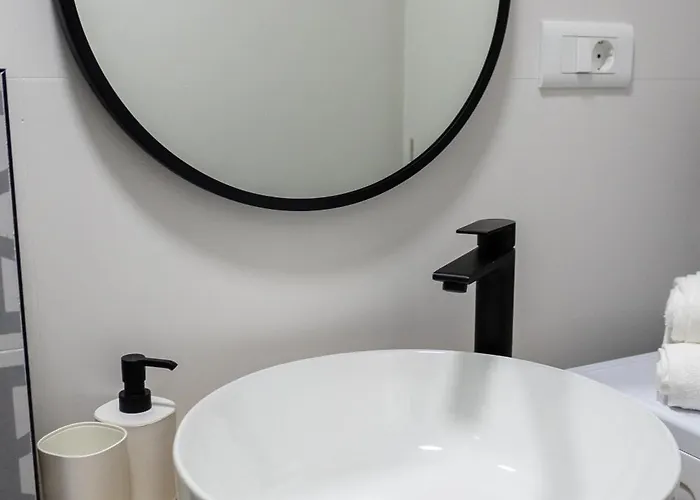 At Grandpa's Lejlighed