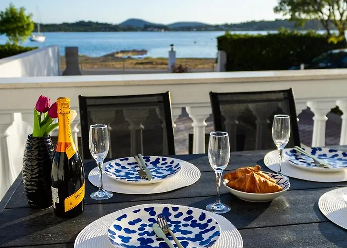 At Grandpa's דירה סרימה